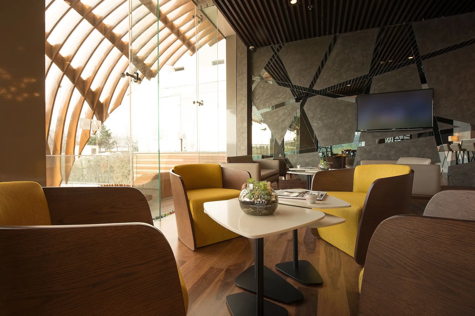 LIV HOTELS ISTANBUL — 8