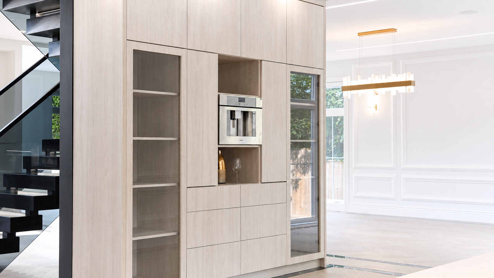 LAKESHORE TOWN HOUSE — 8