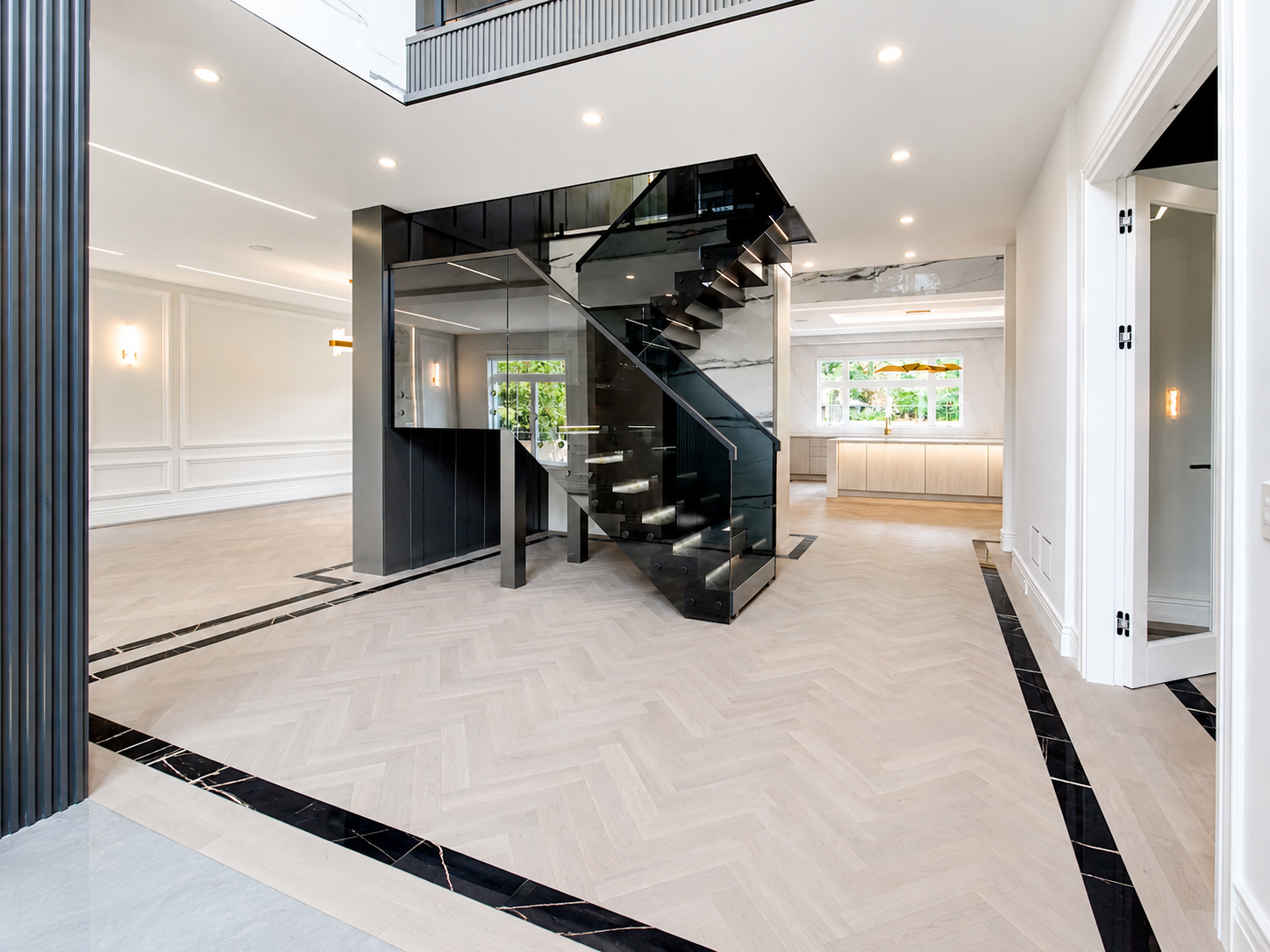 LAKESHORE TOWN HOUSE — 19