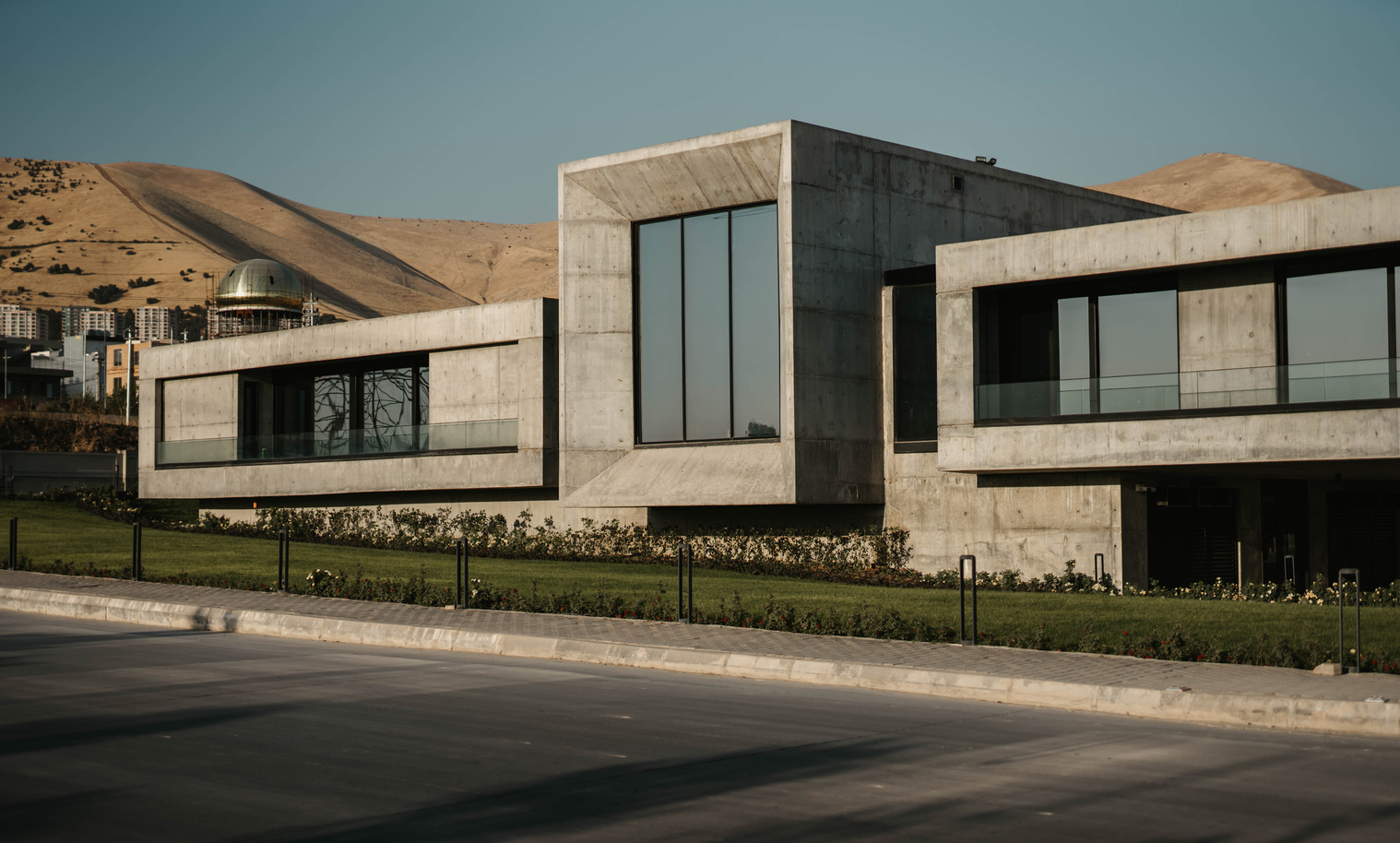 NAJMADIN GROUP — 1