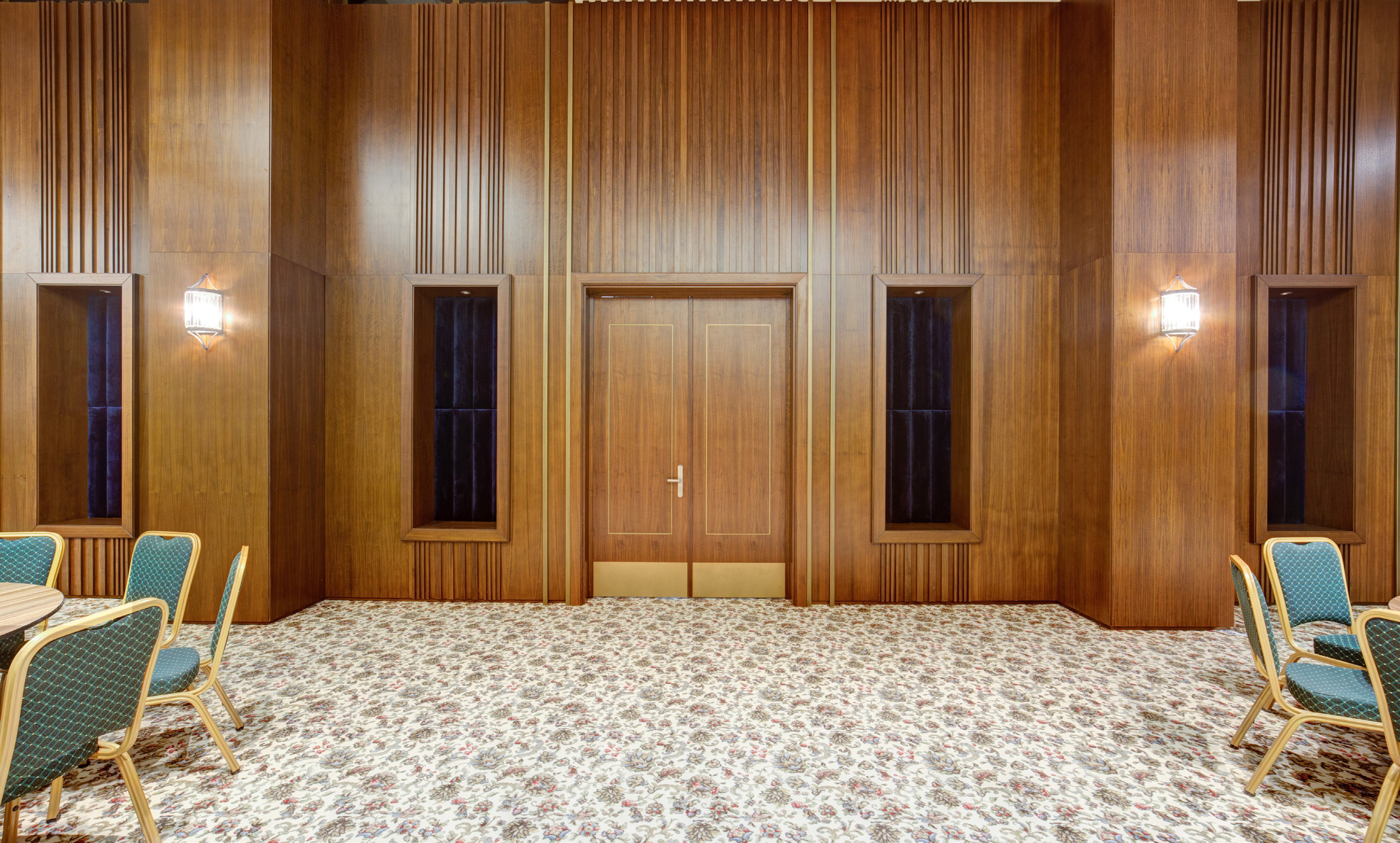 BN HOTEL — 25